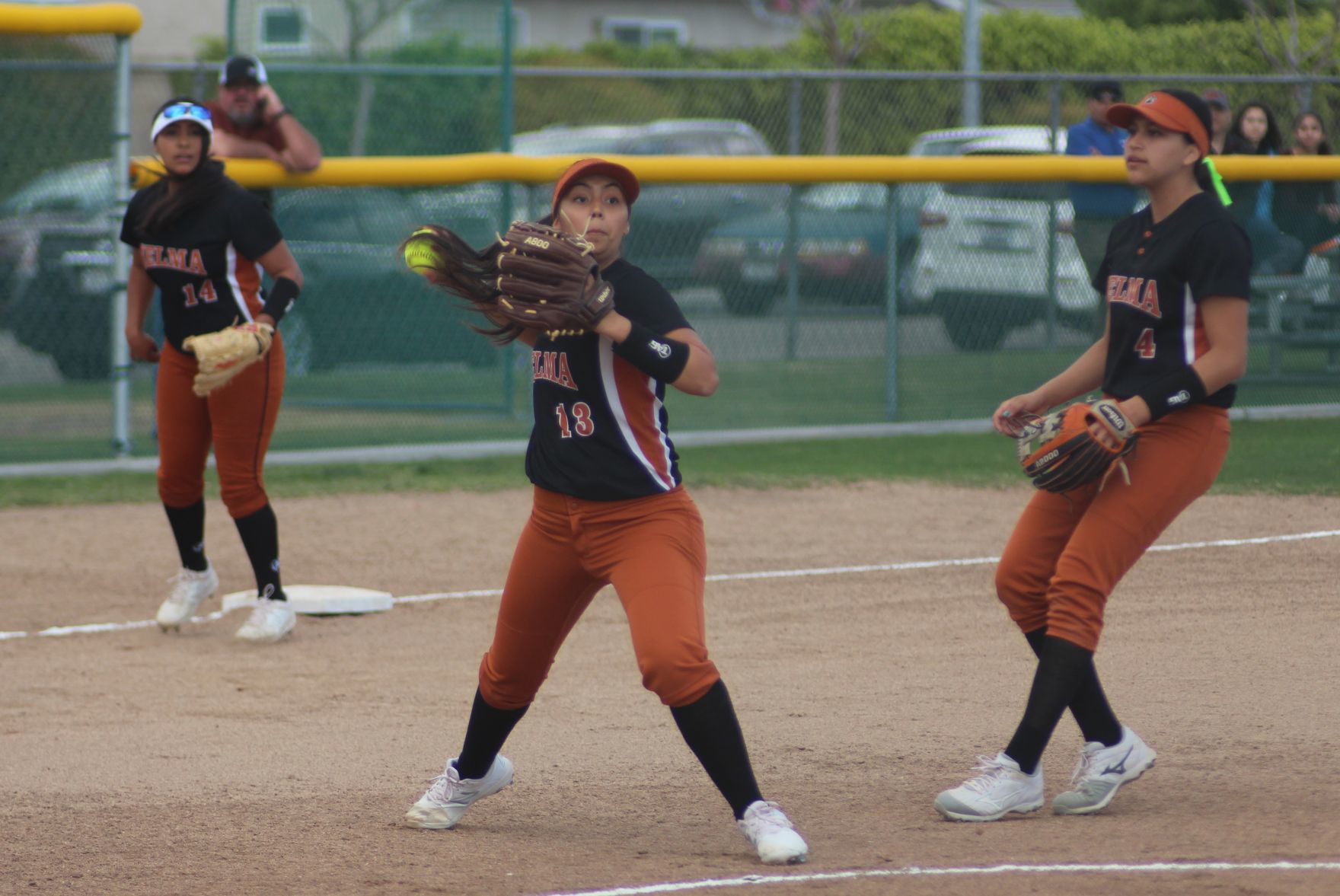 Kingsburg defeats Selma